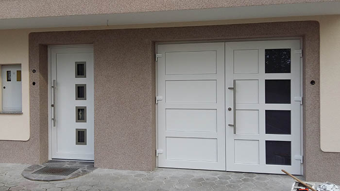 pvc-vhodna-vrata-cugelj